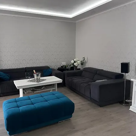 Luxury Center With Balcony * براتسيلافا